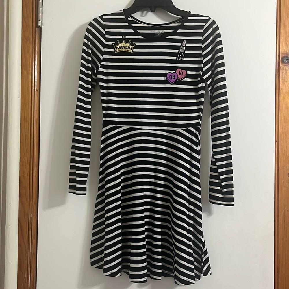 The Children’s Place Girl’s dress size L 10/12 Black and white striped